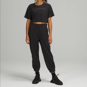 NWT Lululemon Relaxed High-Rise Jogger